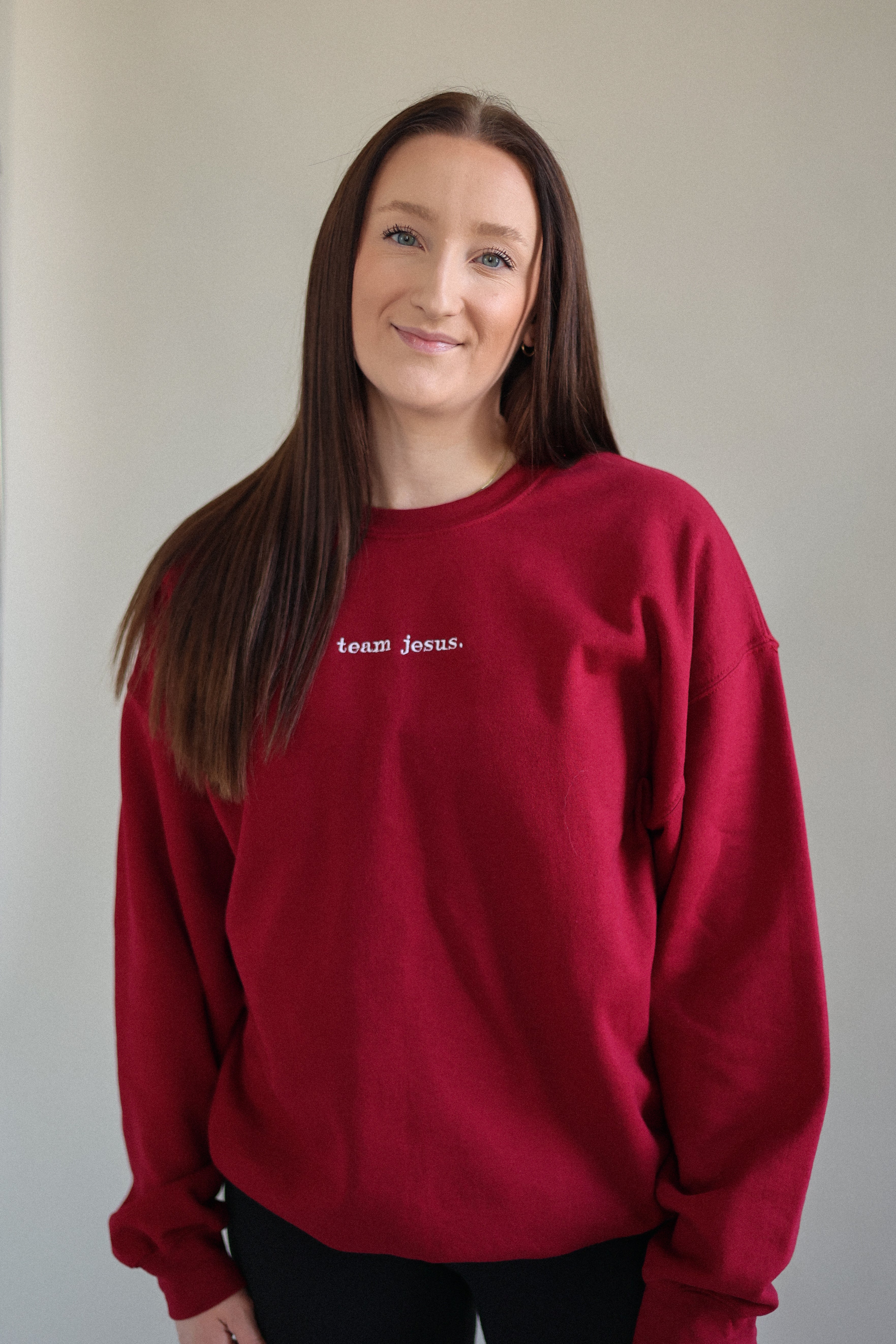 team jesus. oversized crewneck in red flag (deep red)